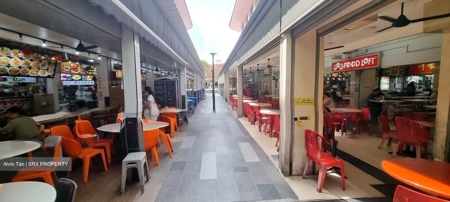 Tampines Street 44 (D18), Shop House #578513771